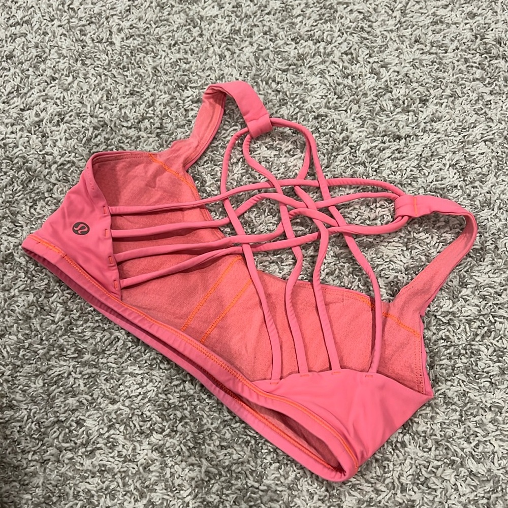 orange lululemon sports bra